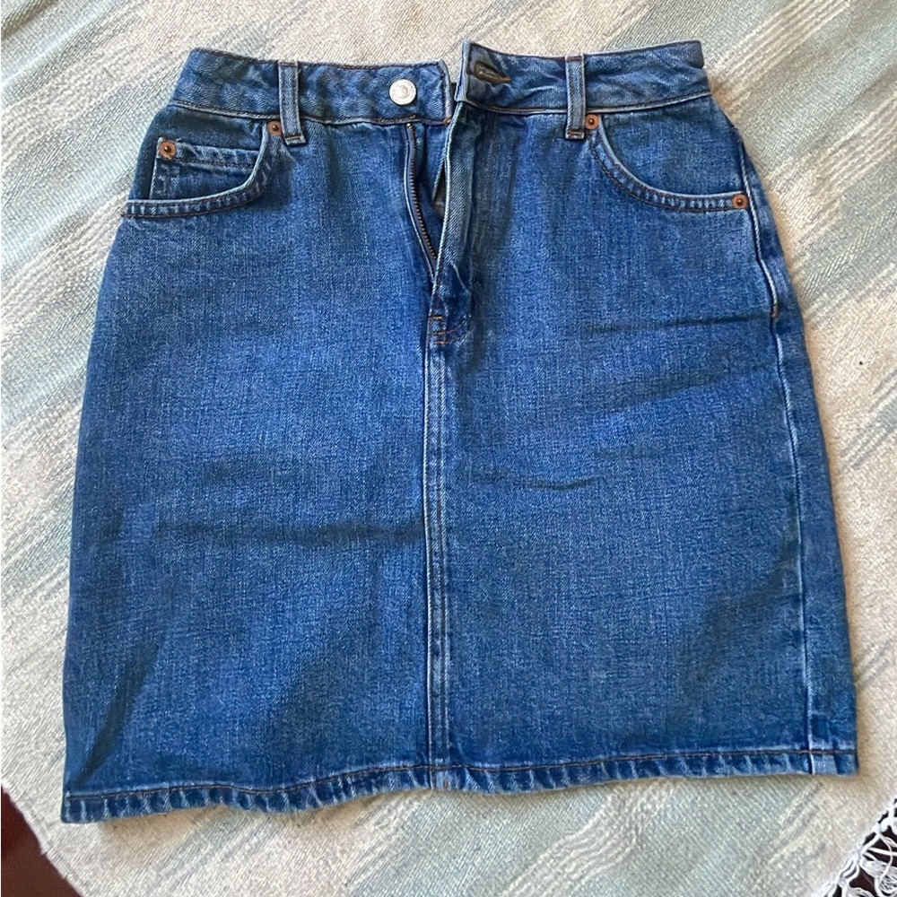 Topshop Jean Skirt size 36 but fits like a xs.